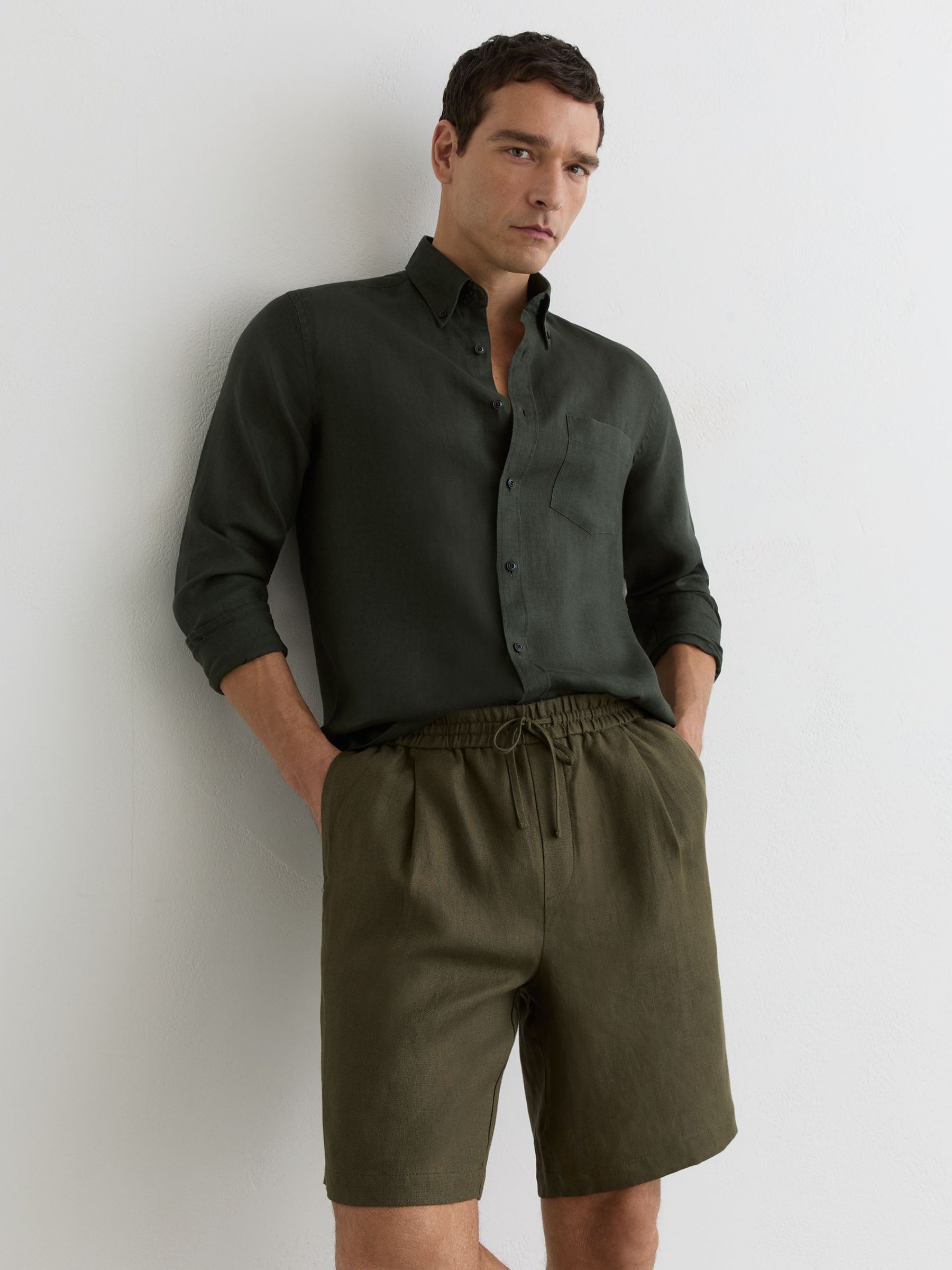 Reiss Green Barges Linen Drawstring Short - Image 2