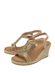 Dunlop Wedge Espadrille Teardrop Shaped Sandals - תמונה 2 מתוך 4