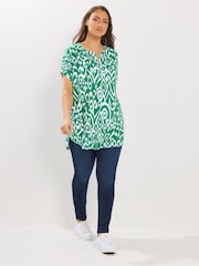 Yours Curve Green Notch Neck Top - Image 2 of 5