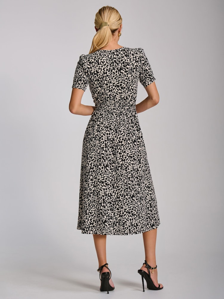 Jolie Moi White Short Sleeve Printed Jersey Midi Dress - Image 2 of 6