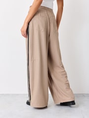 adidas Originals Beige Check Trousers - Image 3 of 5