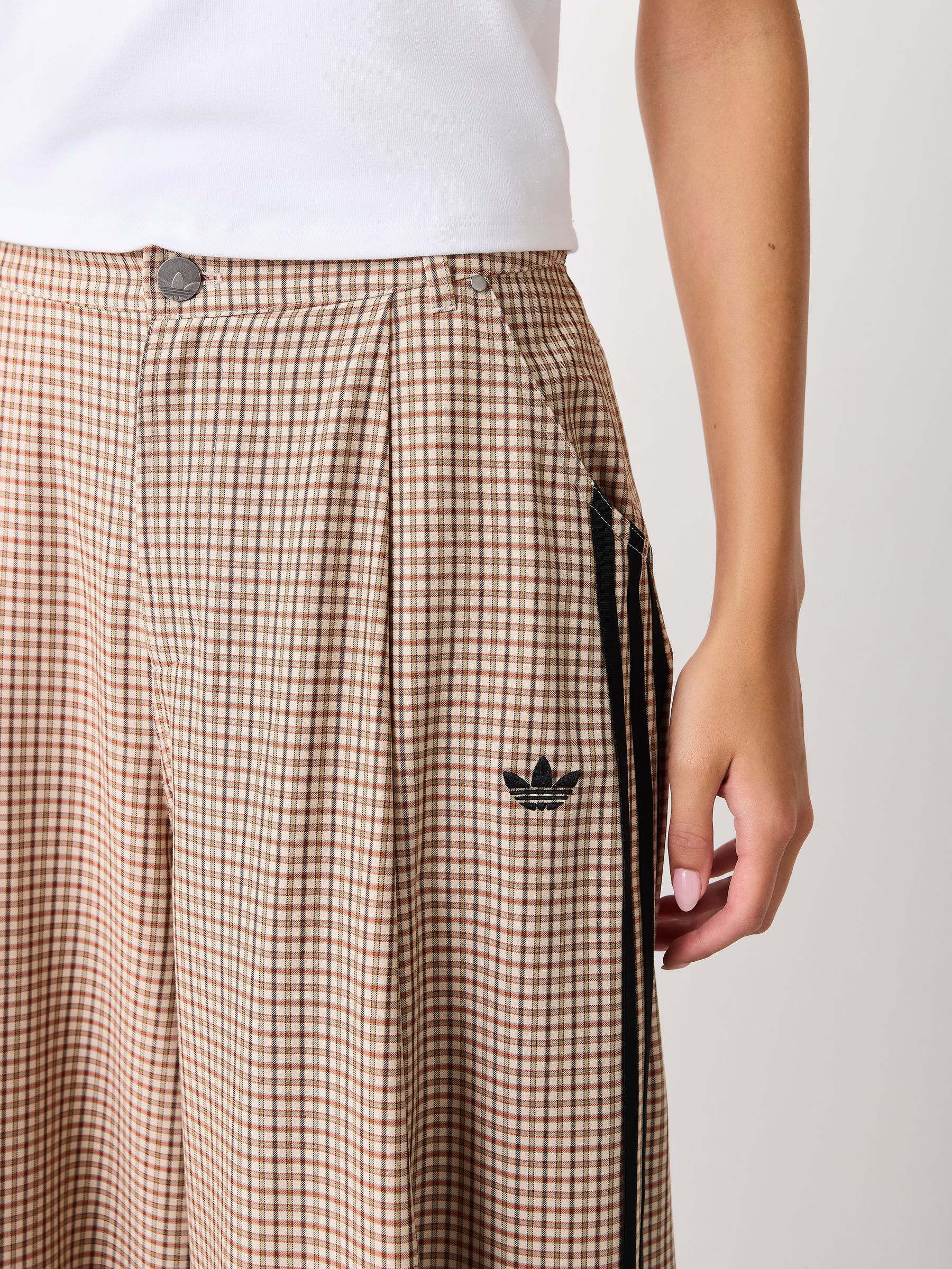 Satın al Bej - adidas Originals Check Trousers Next Turkey sitesinden