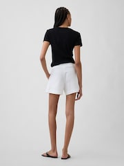 Gap White 4inch Mid Rise Linen-Blend Shorts - Image 2 of 4