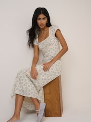 Nobodys Child Cream Petite Charlotte Midi Dress - Image 4 of 5