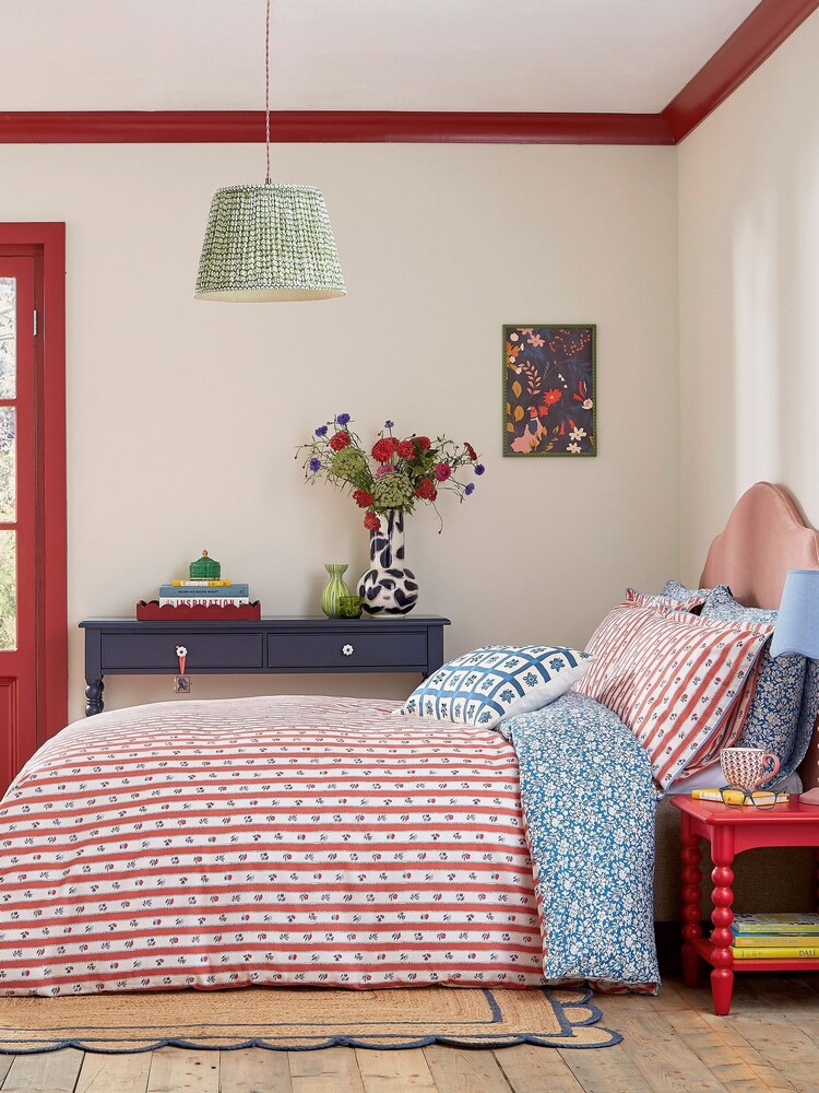 Land & Shore Blue or Red Quintin Stripe Duvet Set - Image 2 of 5