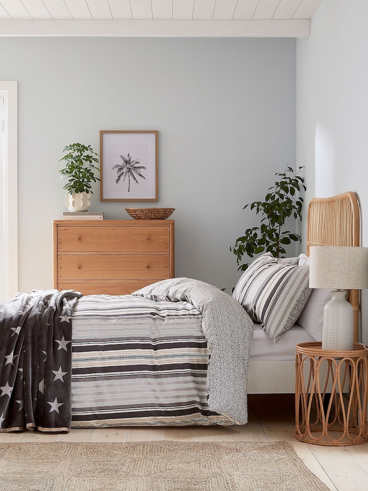 Helena Springfield Linen and Grey Beach House Stripe Duvet Set - Image 2 of 5