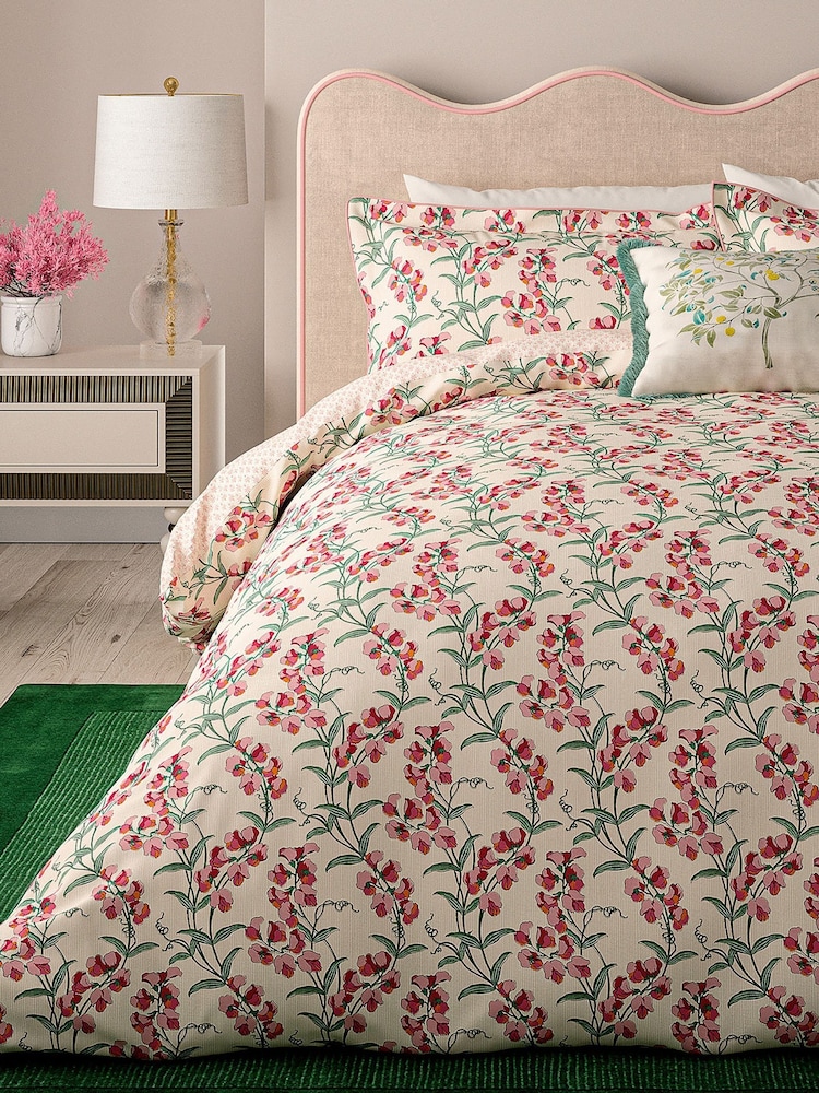 V&A Green or Pink Sweet Tendrils Cotton Duvet Set - Image 1 of 5