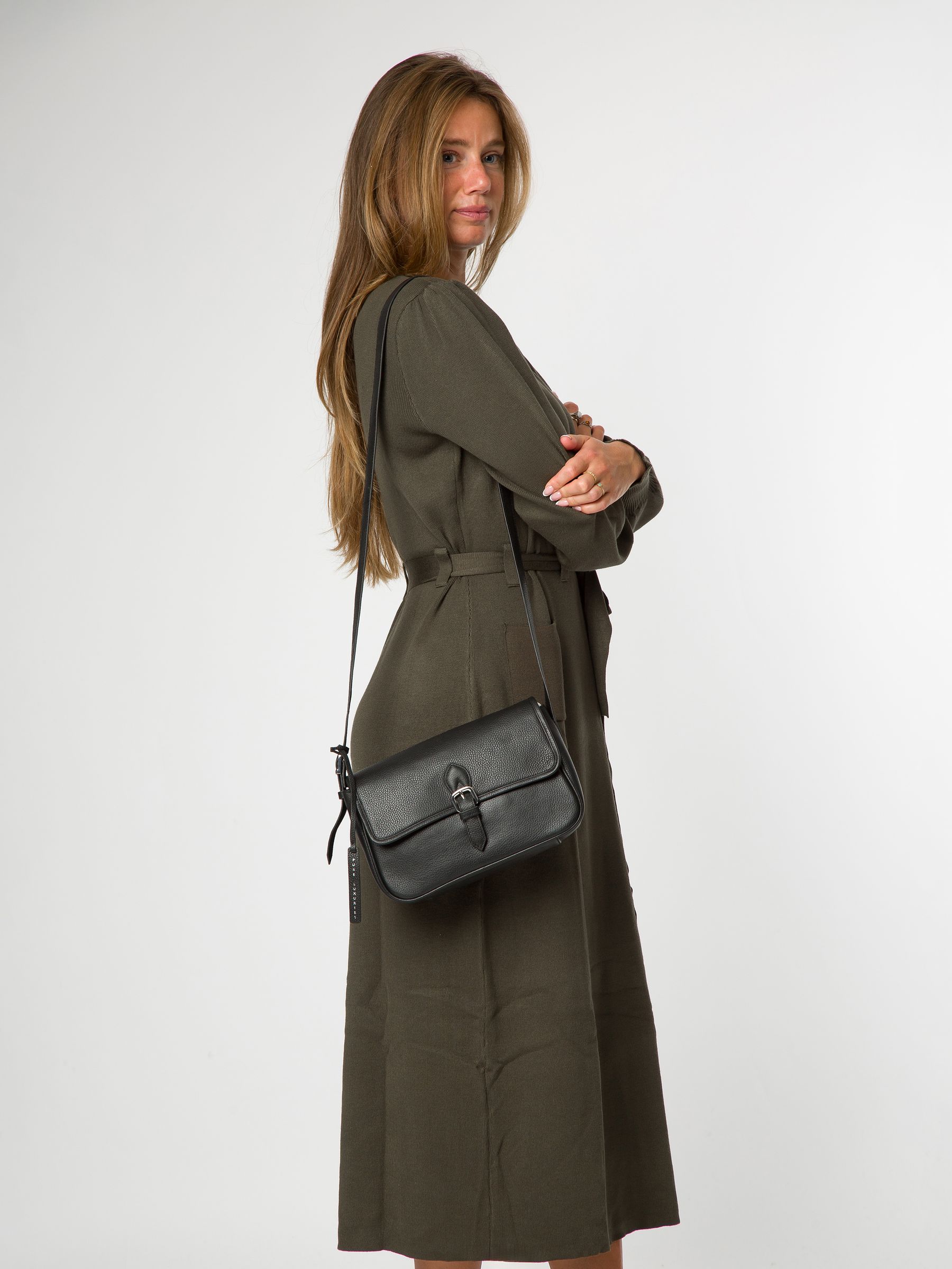 Pure Luxuries London Women's Black Francesca Leather Cross-Body Bag