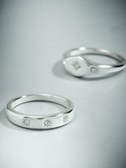 Сріблястий тон - Waterproof Stainless Steel Star Sparkle Rings 2 Pack - Image 2 of 3