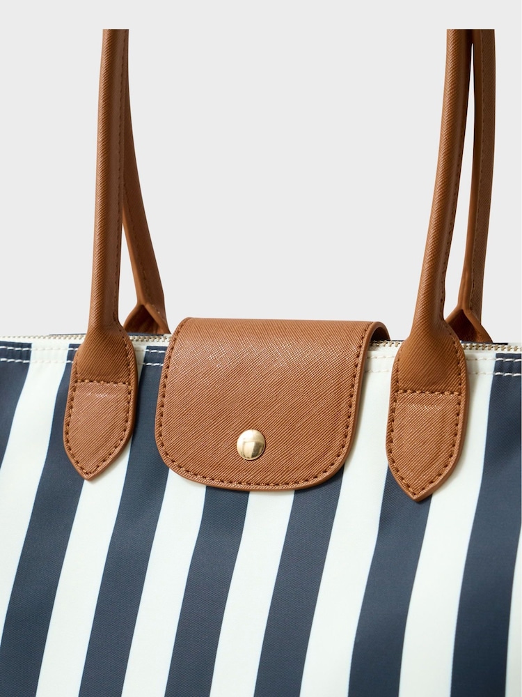 Crew Clothing Classic Nylon Zip Top Bag - תמונה 2 מתוך 2