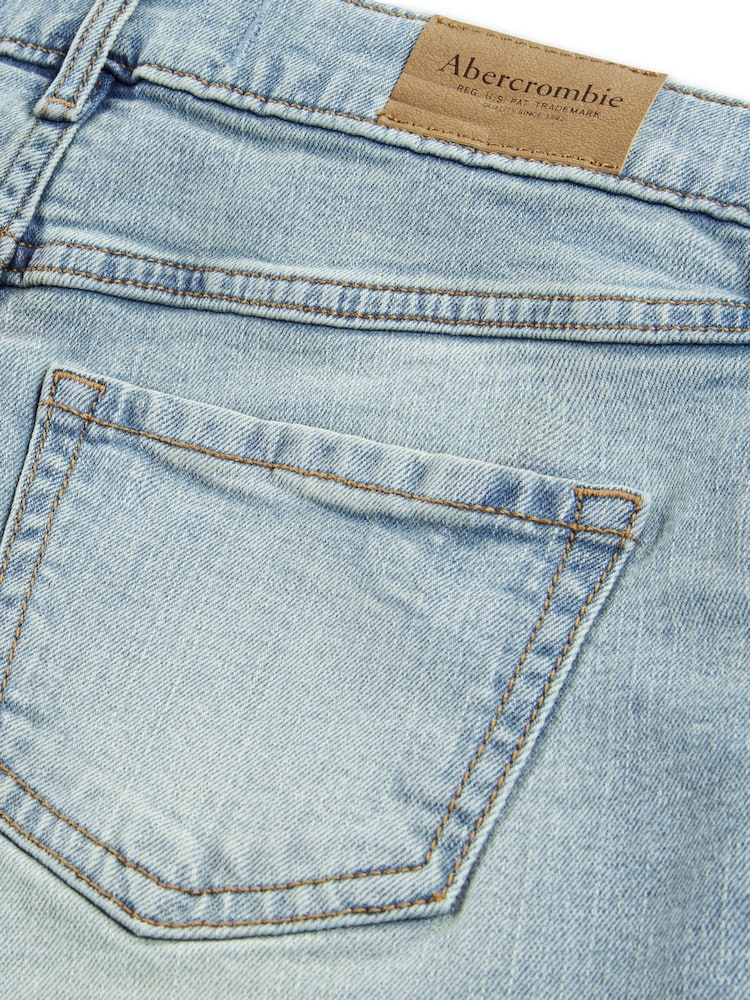 Abercrombie & Fitch Blue High Rise Relaxed Denim Shorts - Image 6 of 6