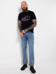 تيشِرت مزيّن برسمة جيتار فسفوري من Joe Browns - Image 5 of 6