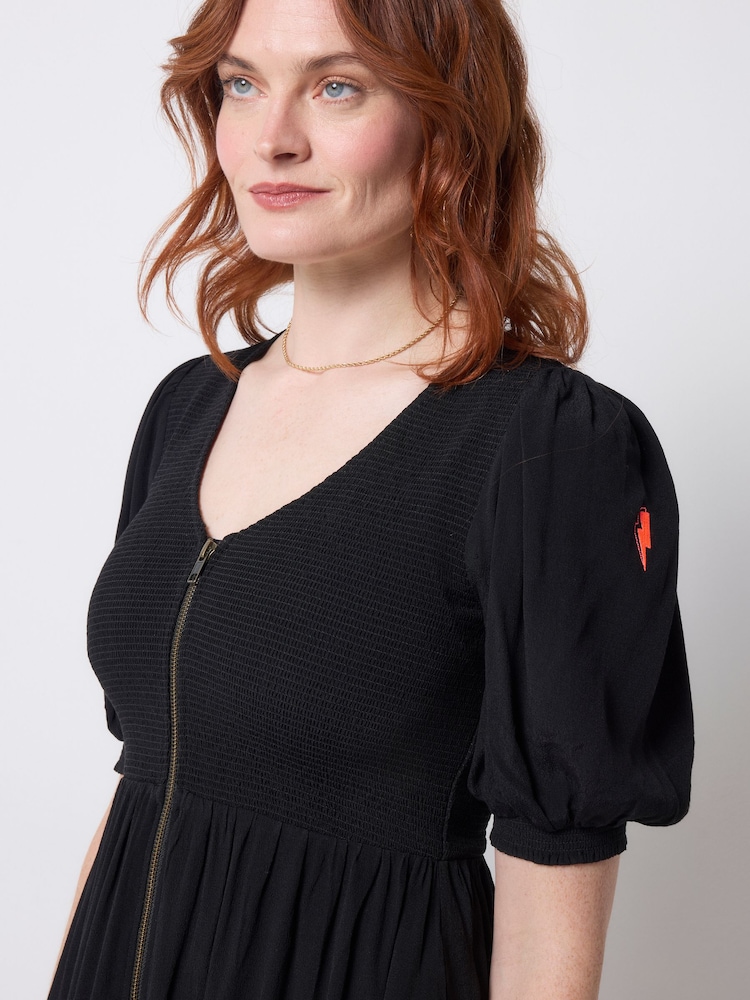 Svart - SCAMP & DUDE Rynket midikjole med glidelås foran - Bilde 3 av 3