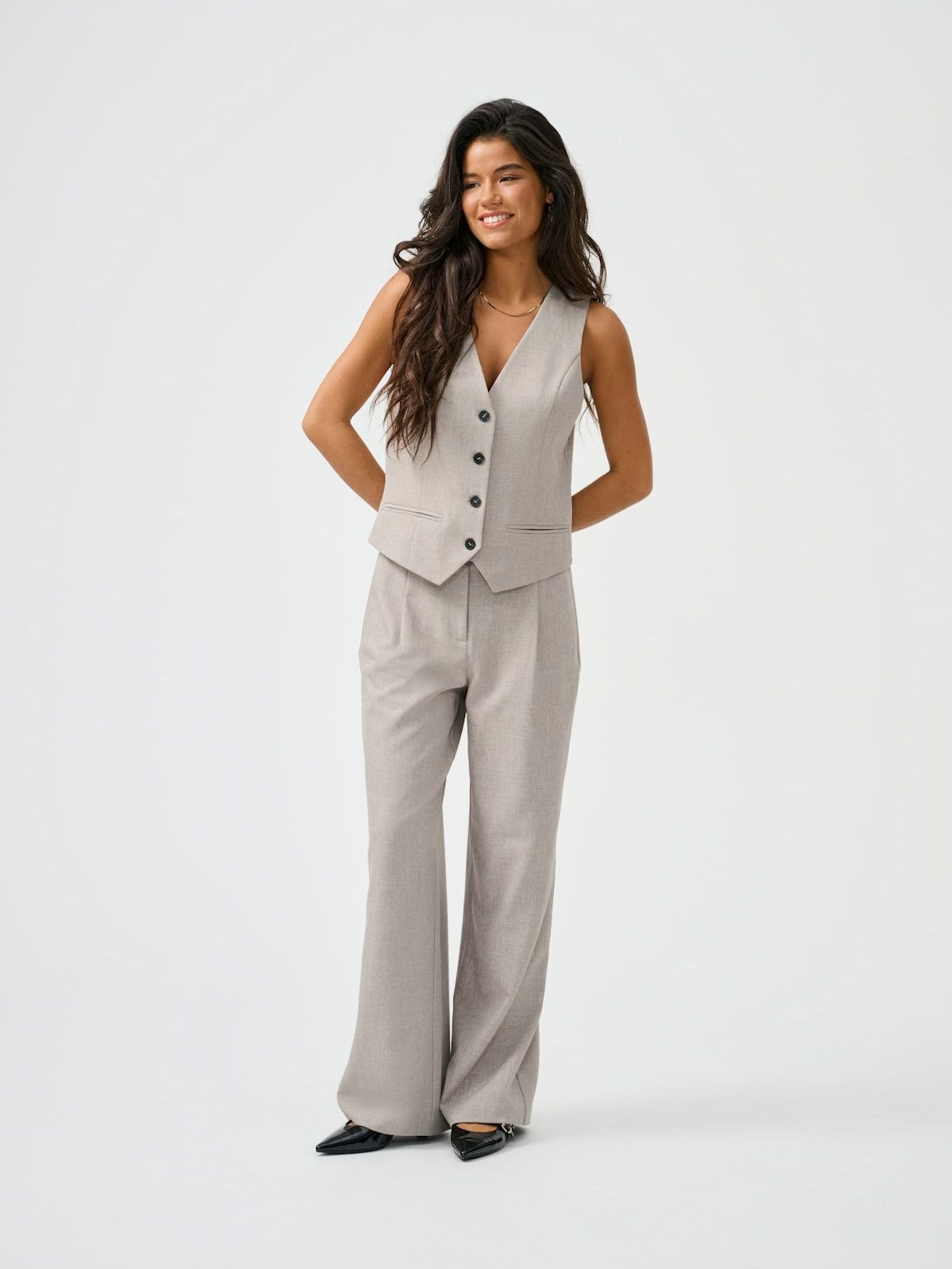 Only Women's Natural Tailored Waistcoat - Image 3