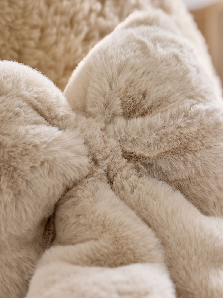 Natural Faux Fur Bow Hottie - Image 2 of 6 Natural Faux Fur Bow Hottie - Image 2 of 6