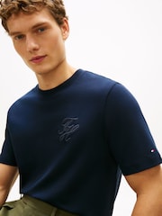 أزرق - Tommy Hilfiger Tonal Logo Embroidery Crew Neck T-Shirt - Image 4 of 5