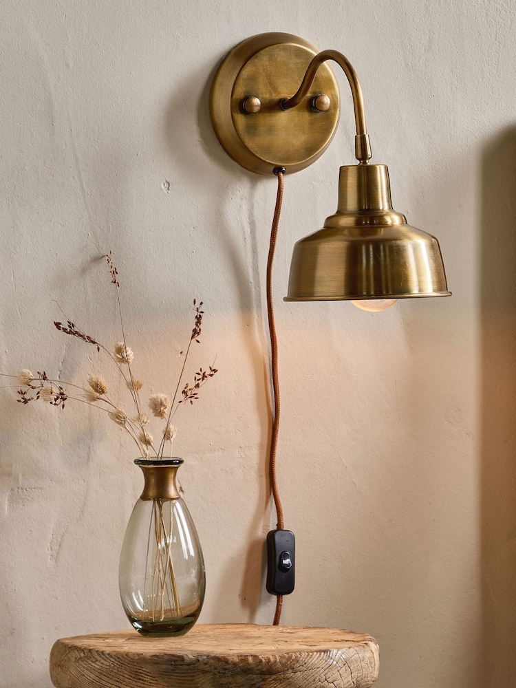 Nkuku Antique Brass Nar Wall Lamp - Image 1 of 5 Nkuku Antique Brass Nar Wall Lamp - Image 1 of 5