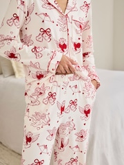 Chelsea Peers Valentine's Cherubs Print Long Pyjamas Set - תמונה 3 מתוך 7