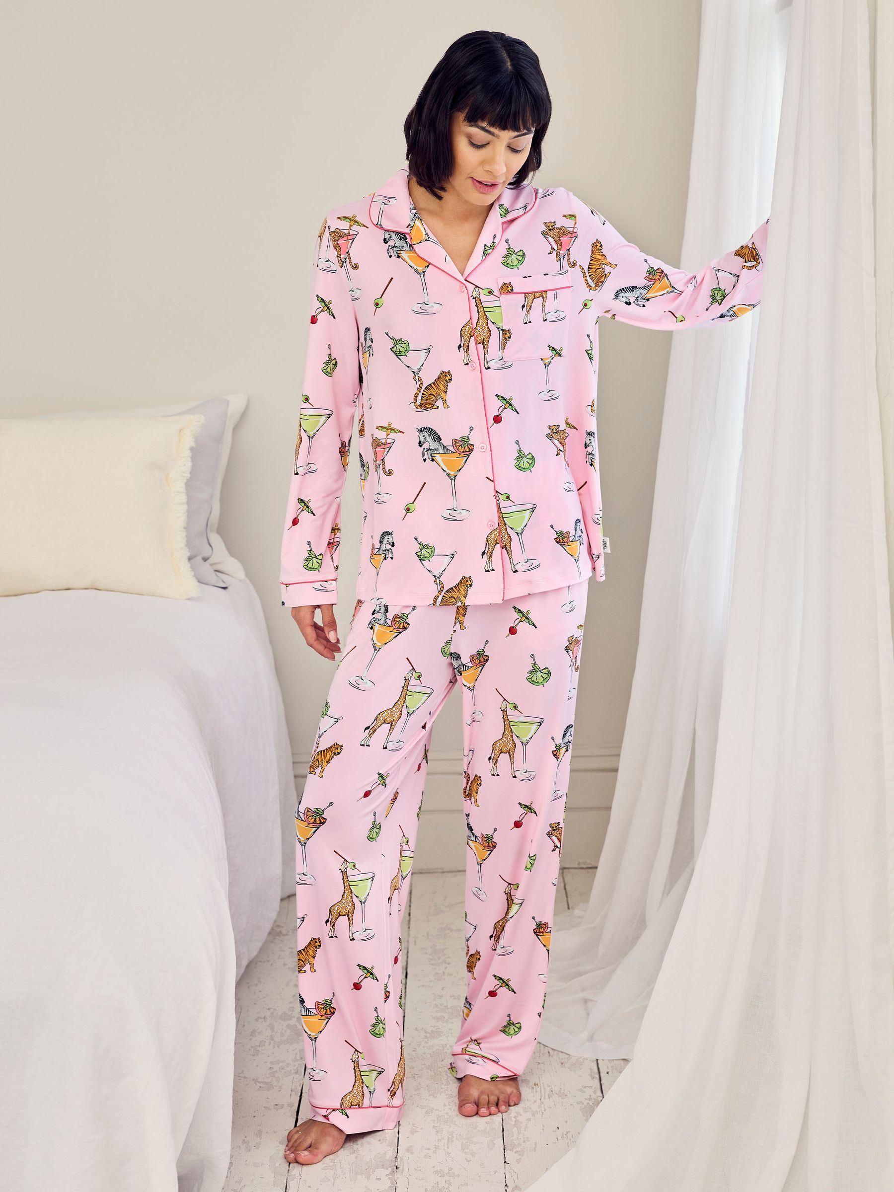 Chelsea Peers Women's Pink Martini Animals Print Long Pyjamas Set - Image 1