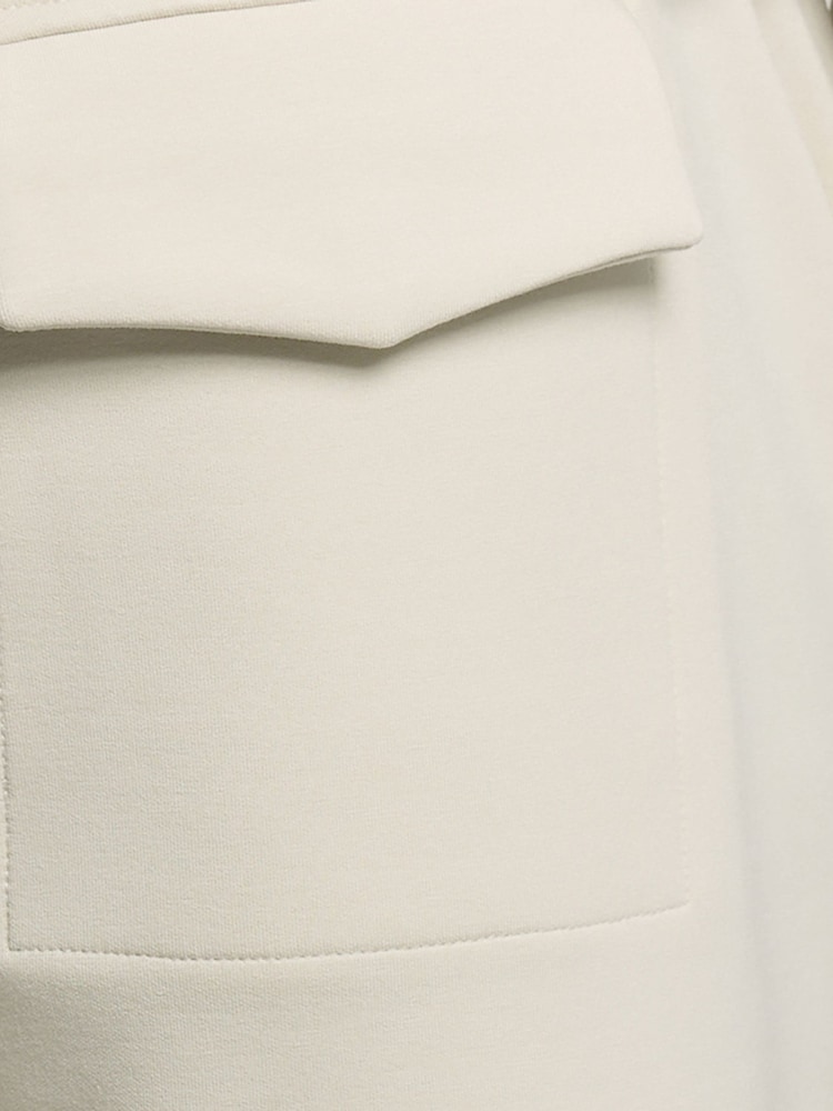 Lyle & Scott Brown Relaxed Interlock Sweat Shorts - Image 6 of 6