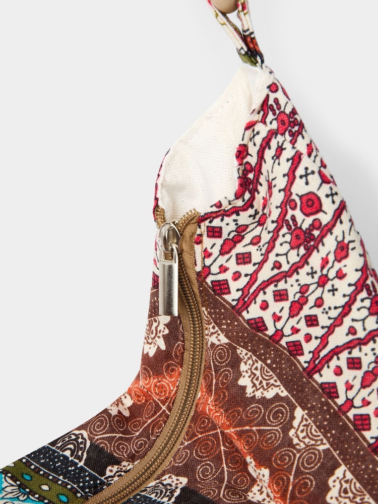 Joe Browns Es Cana Patchwork Print Bag - Imagen 3 de 3 Joe Browns Es Cana Patchwork Print Bag - Imagen 3 de 3