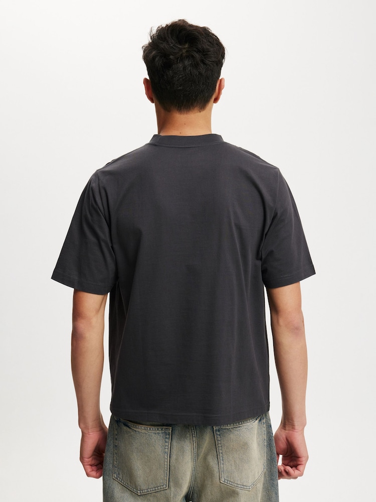 Cotton On Black Cropped Fit T-Shirt - Image 2 of 6