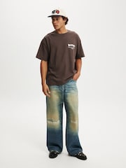 Cotton On Brown Box Fit Graphic T-Shirt - Image 4 of 4