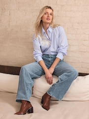 Mint Velvet Relaxed Seam Detail Wide Jeans - Image 4 of 8