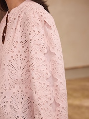 Rosa - Mint Velvet Cotton Broderie Detail Blouse - Imagen 5 de 8