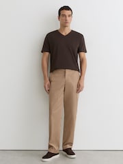 Reiss Coco Brown Dayton Cotton V-neck Tailored-Fit T-Shirt - Image 4 of 6