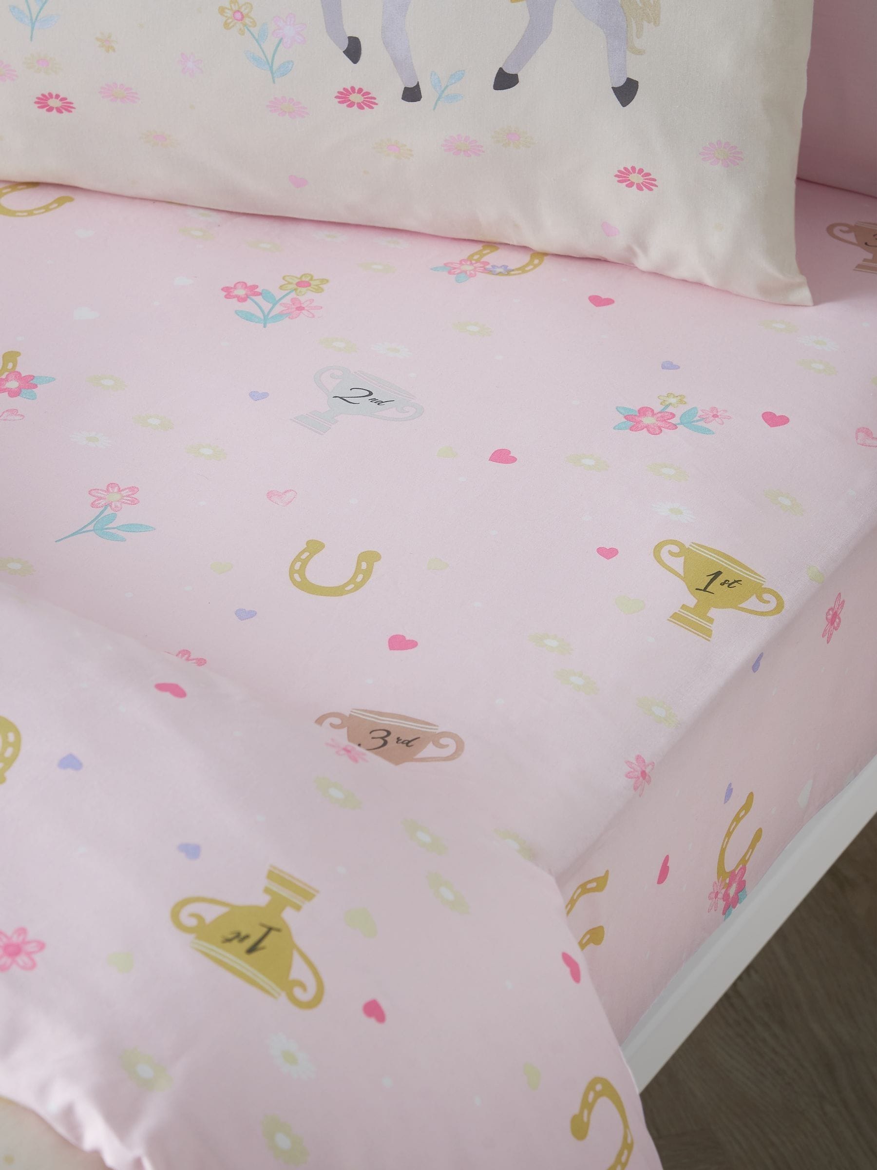Catherine Lansfield Happy Horses Fitted Sheet Pink - Image 5