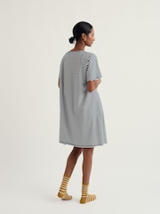 Seasalt Cornwall Navy Day Star Nightdress - Image 3 of 5