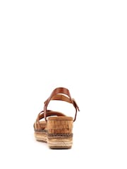 بني - Lunar Donna Sandals - Image 4 of 5