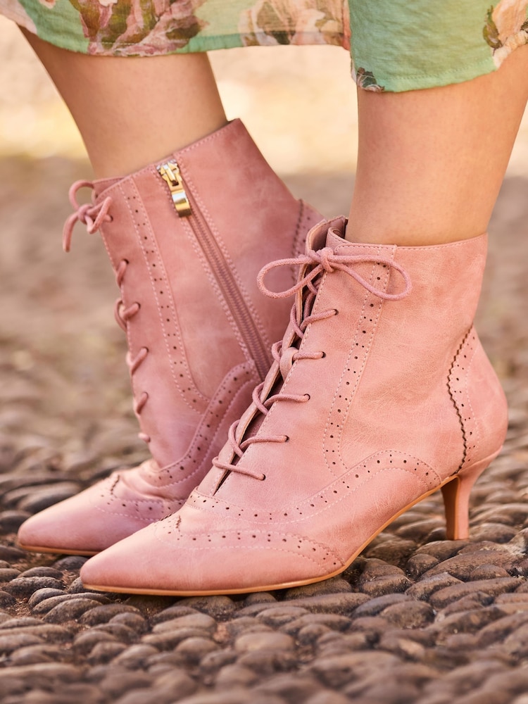 Joe Browns Kitty Lace Up Boots - תמונה 1 מתוך 6 Joe Browns Kitty Lace Up Boots - תמונה 1 מתוך 6