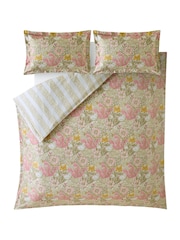 William Morris At Home Summer Yellow Compton Duvet Cover and Pillowcase Set - Image 5 of 8