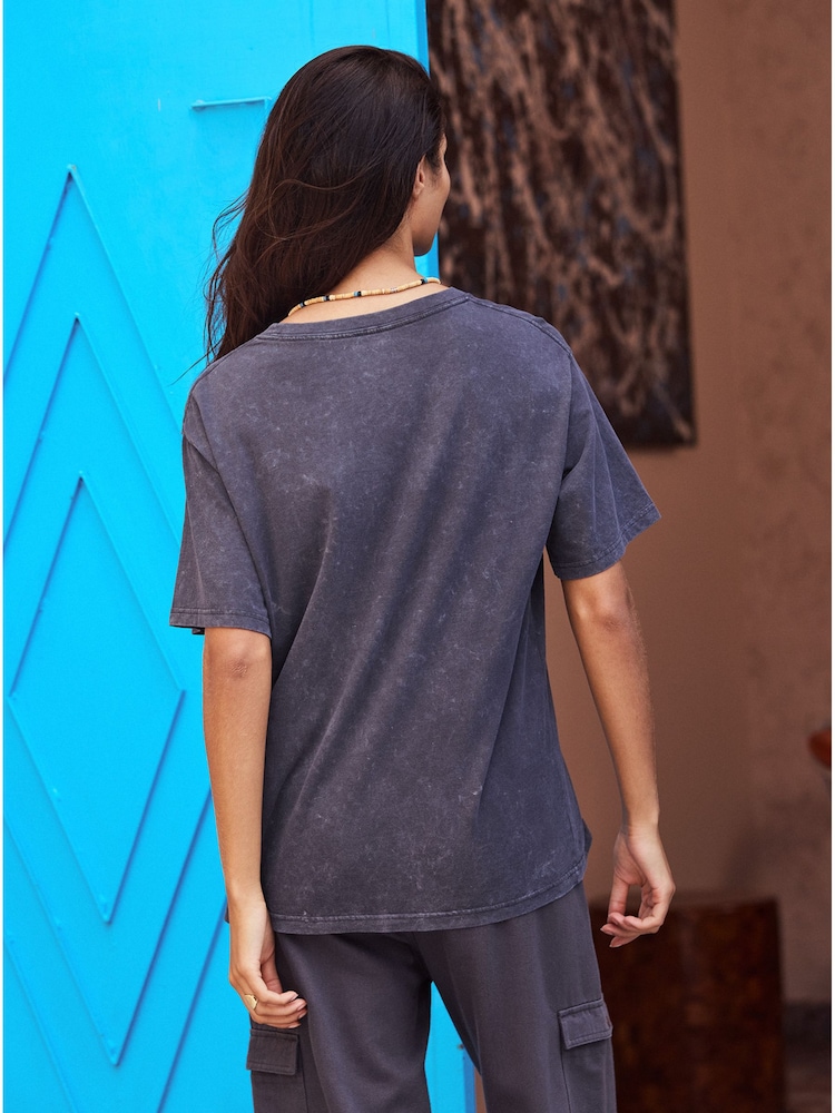Roxy Grey Moonlight Sunset 100%  Cotton T-Shirt - Image 6 of 9