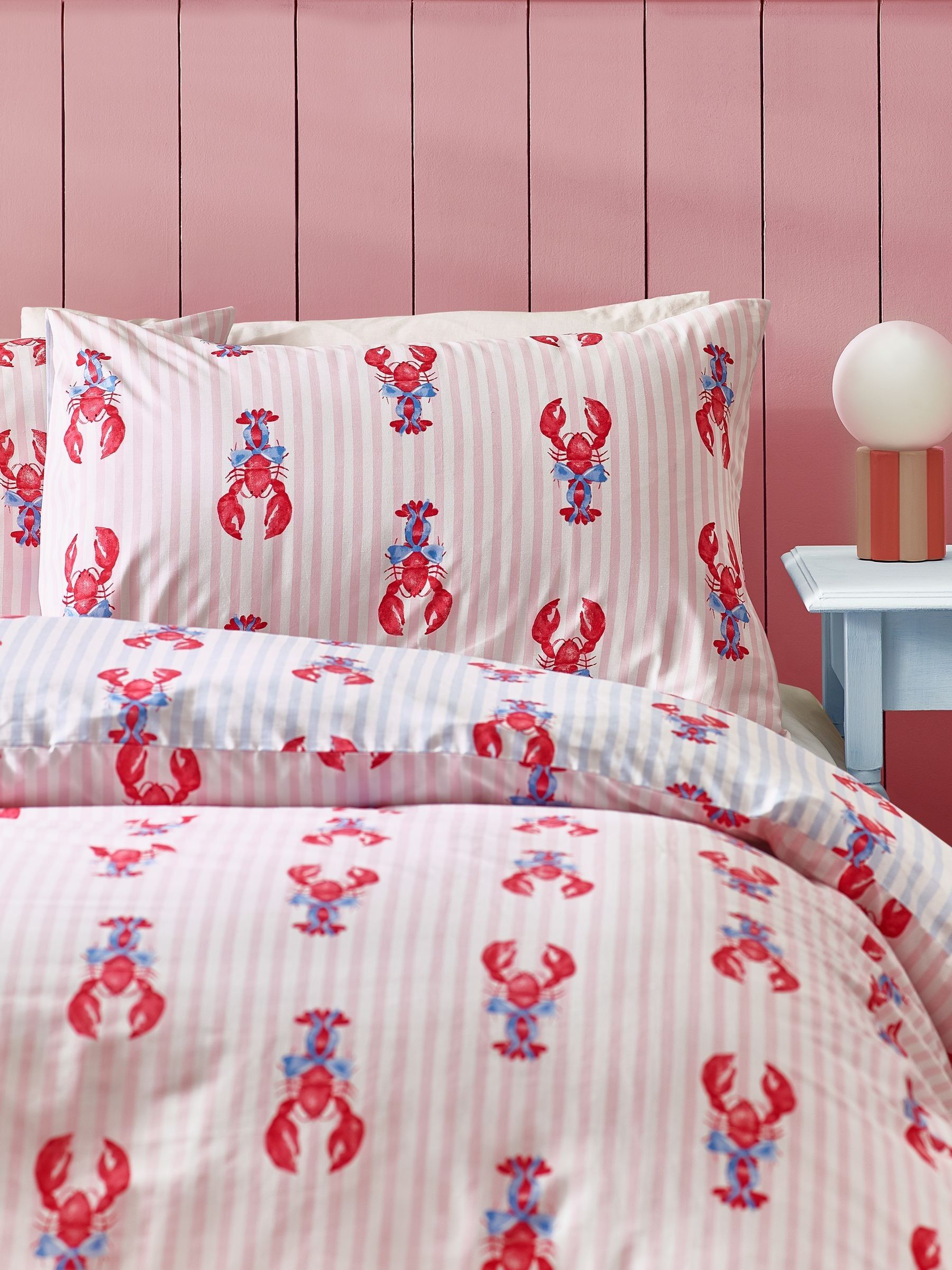 Sassy B Lobster Stripe Reversible Duvet Cover Set Pink King - Image 8