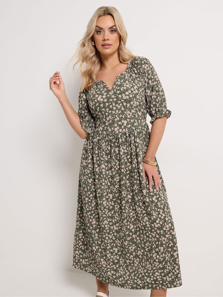 Yours Curve Green Notch Neck Tiered Dress - Image 2 of 5 Yours Curve Green Notch Neck Tiered Dress - Image 2 of 5