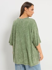 Yours Curve Green Boxy T-Shirt - Image 2 of 4