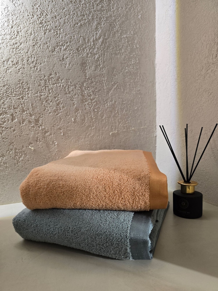 Casa Lusso Slate Colourfull Even Turkish Cotton Bath Sheet - Image 4 of 4