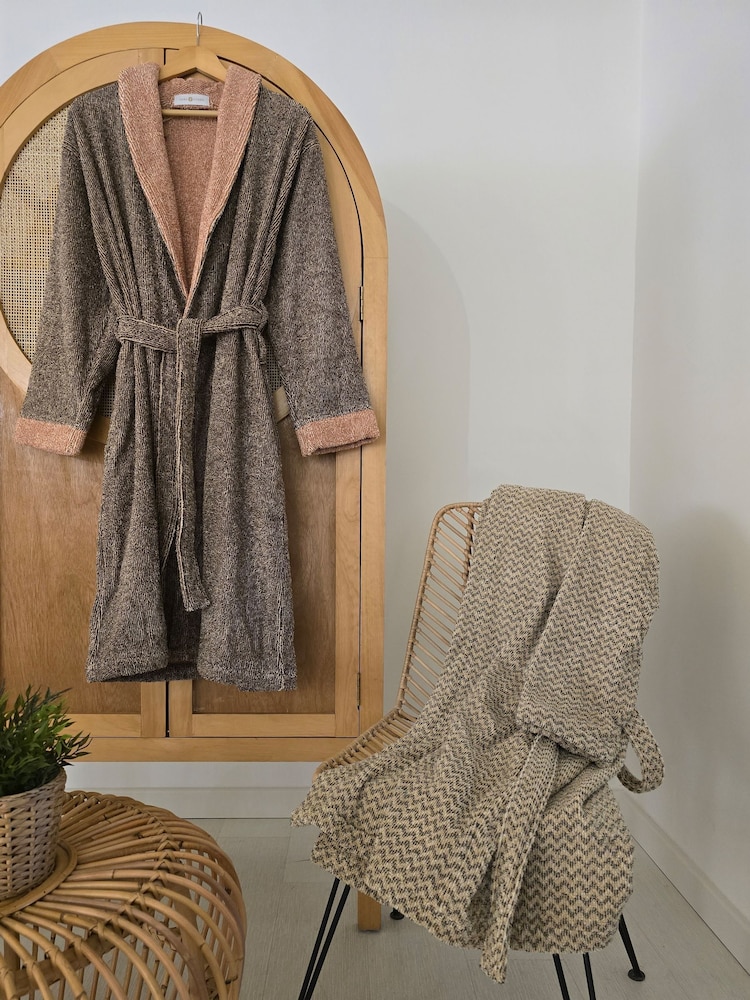 Casa Lusso Dark Ivy Quadro Oblique 100 Turkish Cotton Designer Hooded Bathrobe - Image 5 of 5
