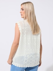 Yours Curve White Mini Ditsy Knitted Waistcoat - Image 3 of 5