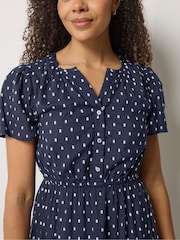 M&Co Κουμπί Ύφανση dobby Μακρύ φόρεμα με επίπεδα - Εικόνα 4 από 5