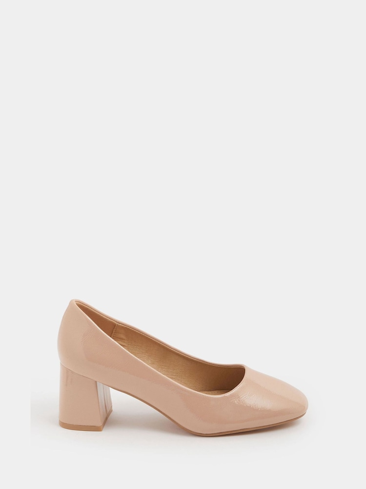 Yours Curve Natural EEE Extra-Wide Fit Faux Leather Block Heel Court Shoes - Image 2 of 4 Yours Curve Natural EEE Extra-Wide Fit Faux Leather Block Heel Court Shoes - Image 2 of 4