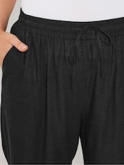 Yours Curve Black Barrel Leg Trousers - Image 4 of 5