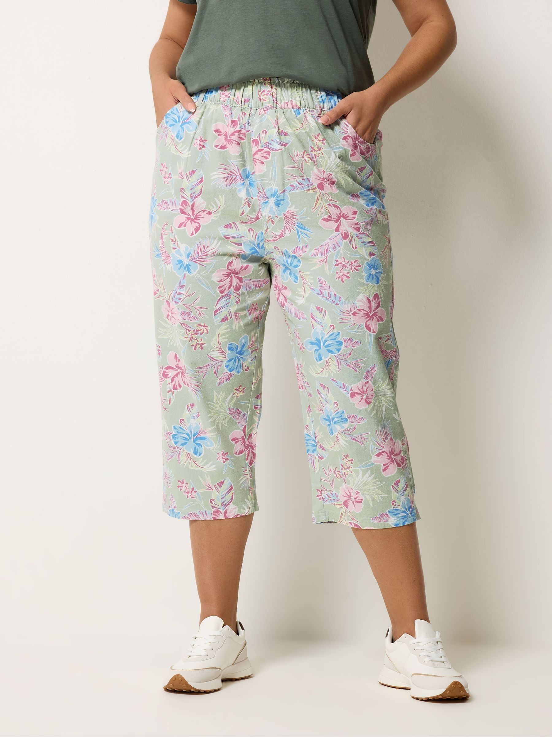 Yours Women's Light Green Tropical Cropped Trousers In | Size: 30/32 - Image 2
