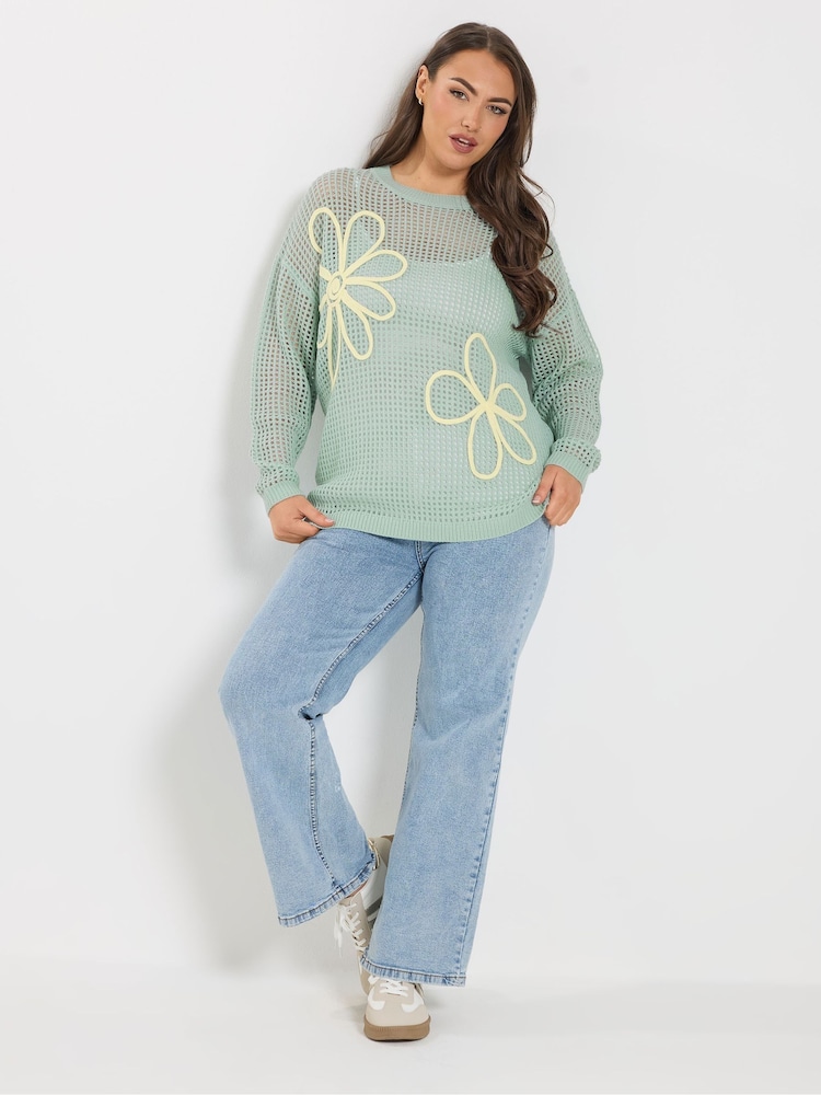 Yours Curve Blue Flower Detail Knitted Jumper - Image 2 of 5 Yours Curve Blue Flower Detail Knitted Jumper - Image 2 of 5