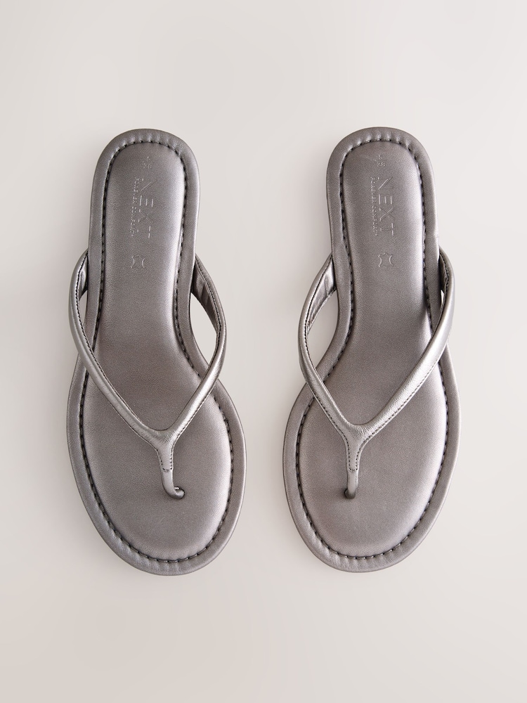 Pewter Standard/Wide Fit Forever Comfort® Round Toe Leather Thong - Image 1 of 4