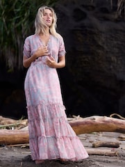 ピンク - Religionロマンチックでありながらもリラックス感のある、Jessieマキシドレスは、きらめくジャカード素材で仕立てられています。 - 画像 3 / 8