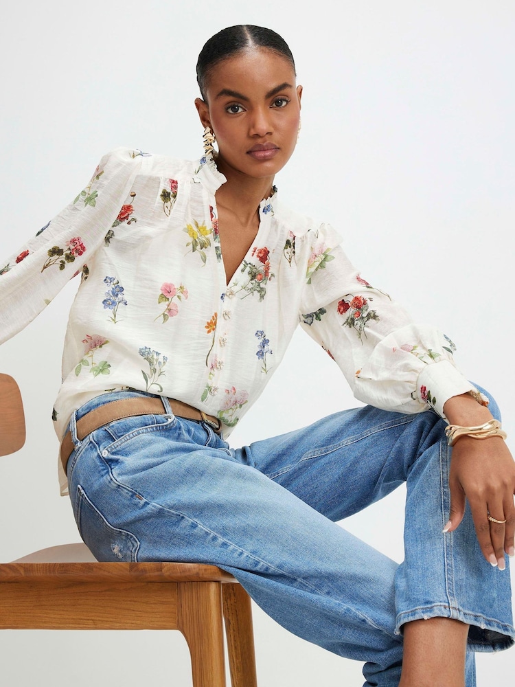 River Island Cream Long Sleeve Floral Blouse - Image 1 of 4